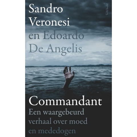 Commandant (Paperback)