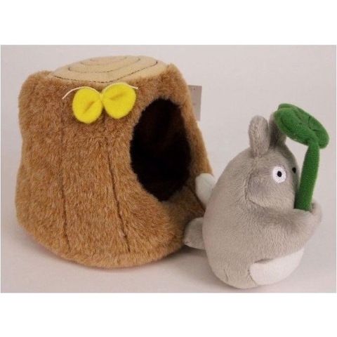 Ghibli - Totoro in Tree Trunk (20cm)