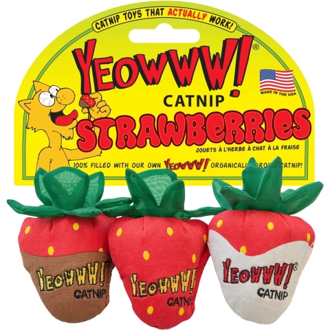 Yeowww Strawberries 3-pack