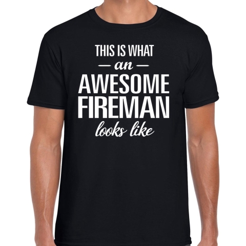 Awesome fireman / geweldige brandweerman cadeau t-shirt zwart voor heren XL -
