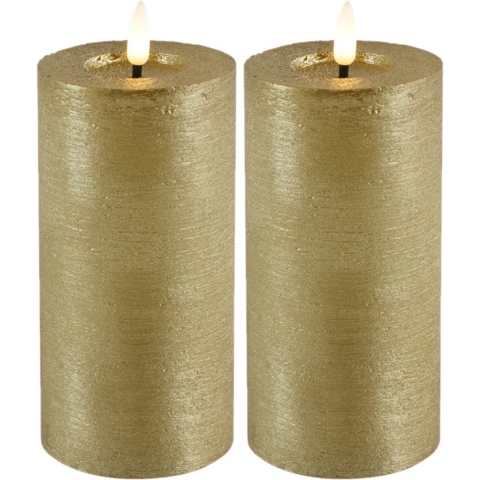 LED kaarsen/stompkaarsen - 2x - goud - D7,5 x H15 cm - timer - warm wit -