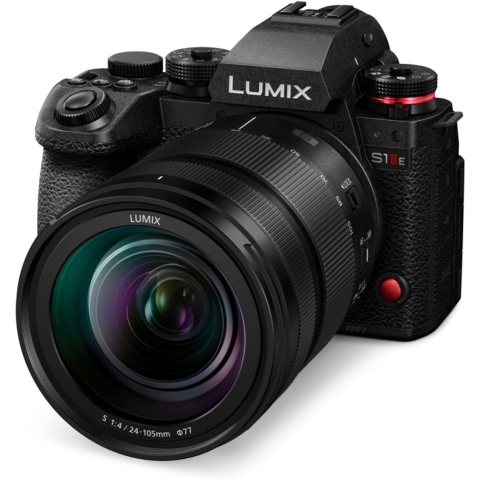 Panasonic Lumix S1 IIE + S 24-105mm F4