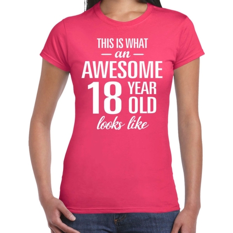 Awesome 18 year / 18 jaar cadeau t-shirt roze dames M -