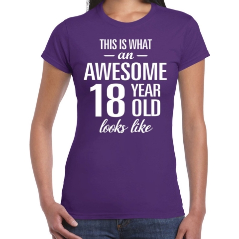 Awesome 18 year / 18 jaar cadeau t-shirt paars dames M -