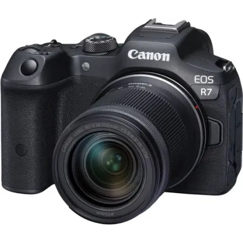 Canon EOS R7 + RF-S 18-150mm + MT ADP EF-EOS R