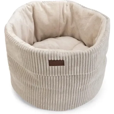 Designed by Lotte Kattenmand Ribbed Lichtgrijs 50x50x35 cm