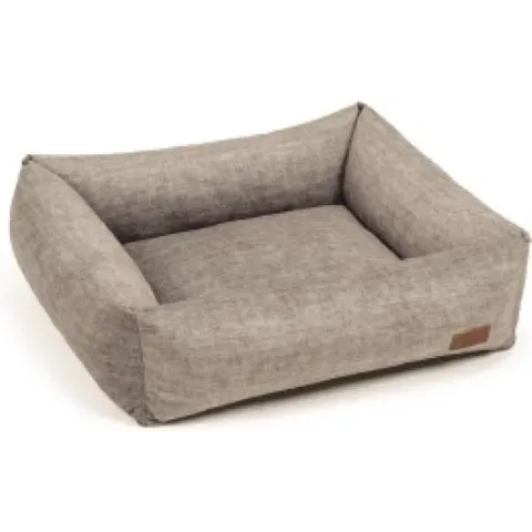 Designed by Lotte Unnay - Hondenmand - Beige - 65x60x20 cm