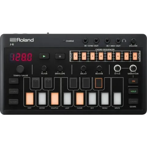 Roland AIRA J-6 - Synthesizer