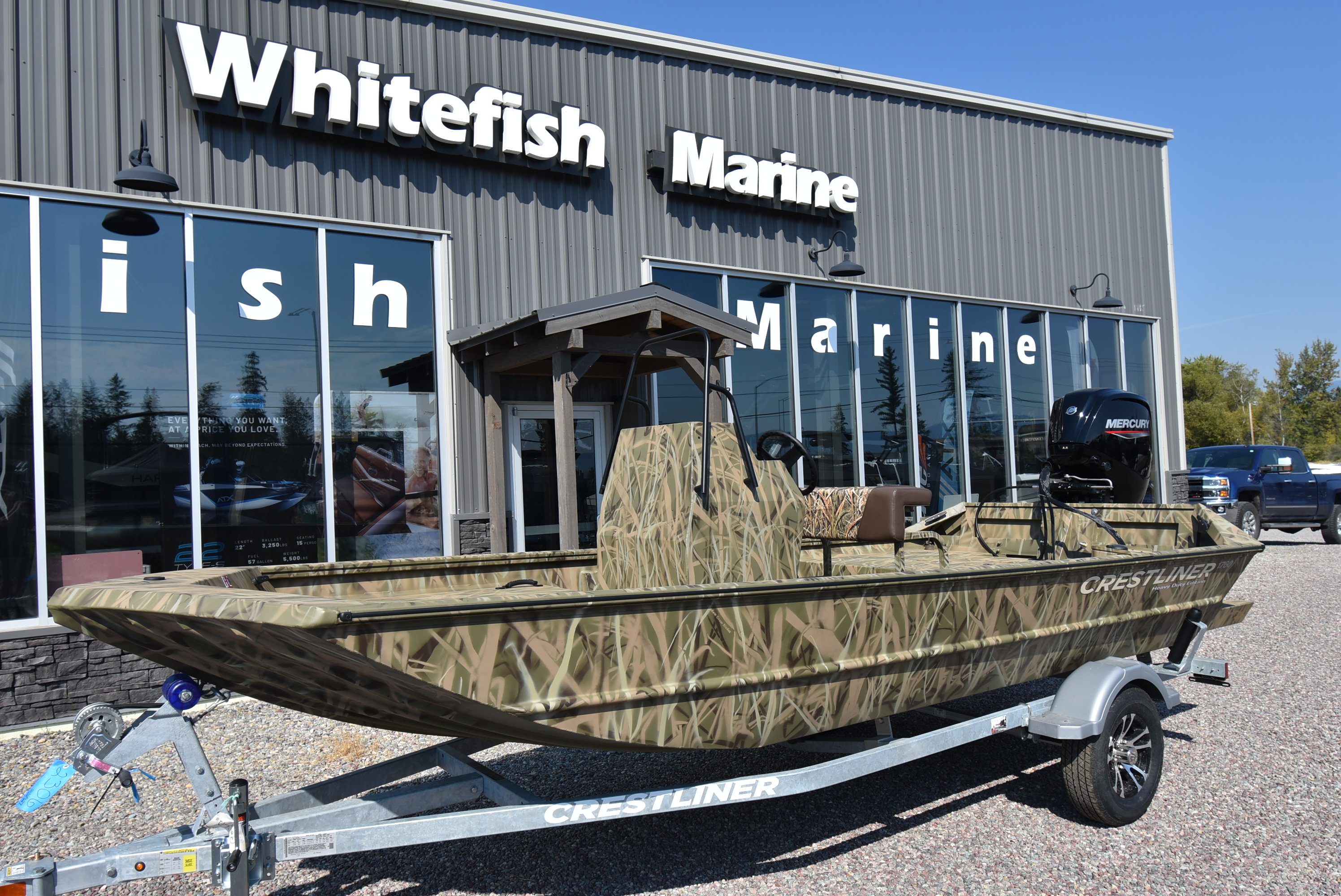 2027 Crestliner 1760 Retriever Fwd Console