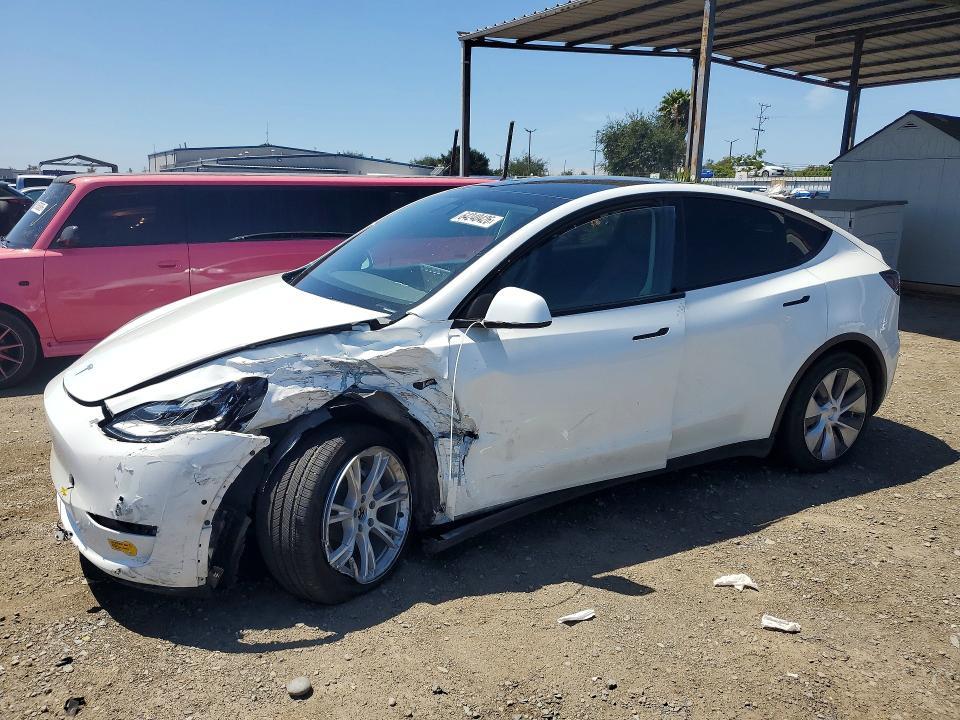 TESLA MODEL Y WHITE 2022 2022