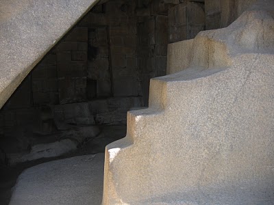 Machu Picchu: Mausoleo o tumba real