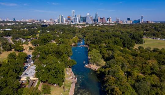 Austin, Texas: Weather Extremes and Natural Disasters Shape City Resilience