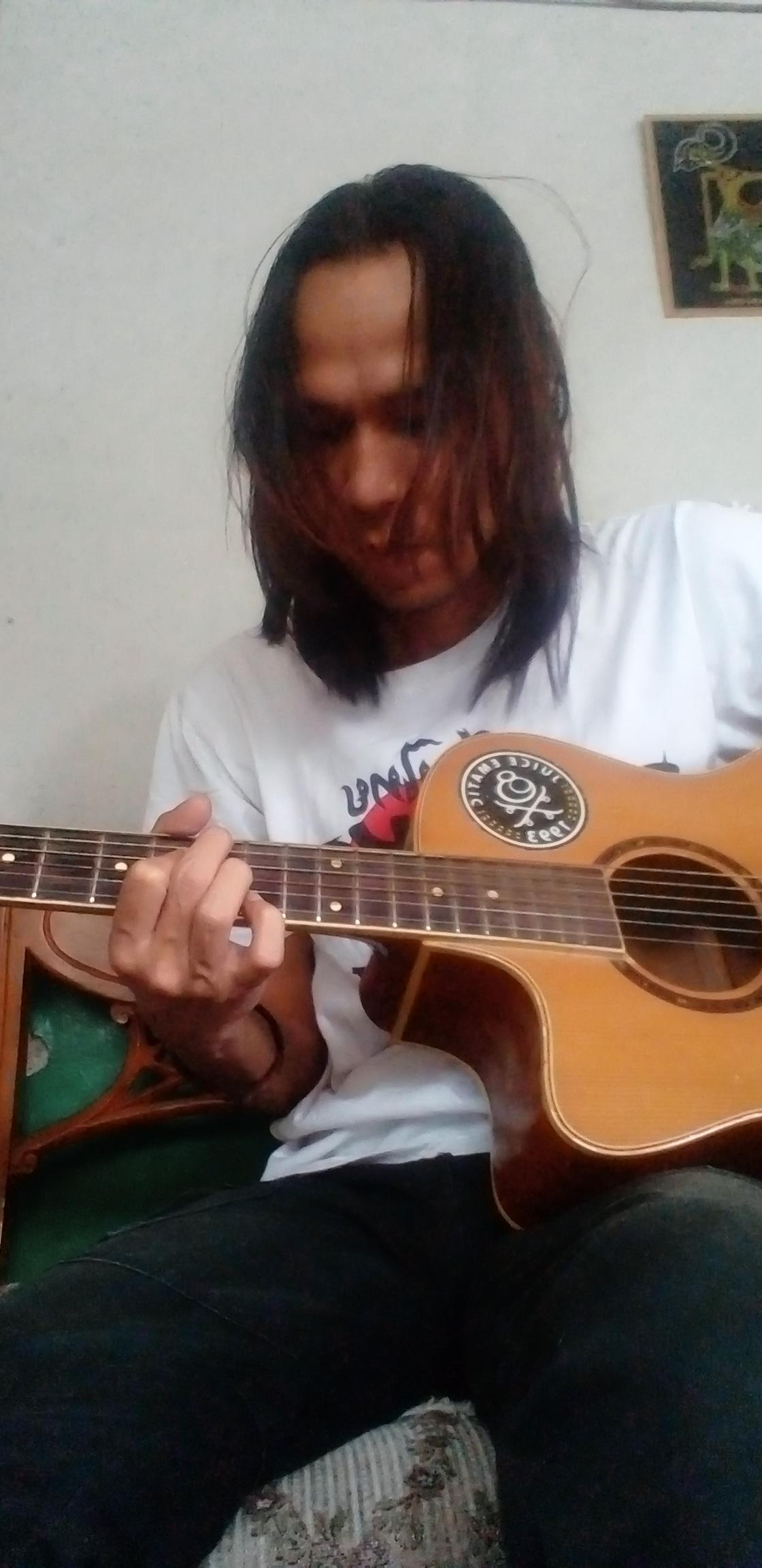 Budi Romdona