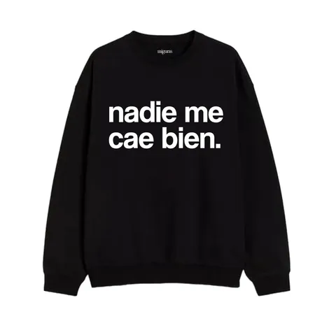 nadie me cae bien. - Polerón