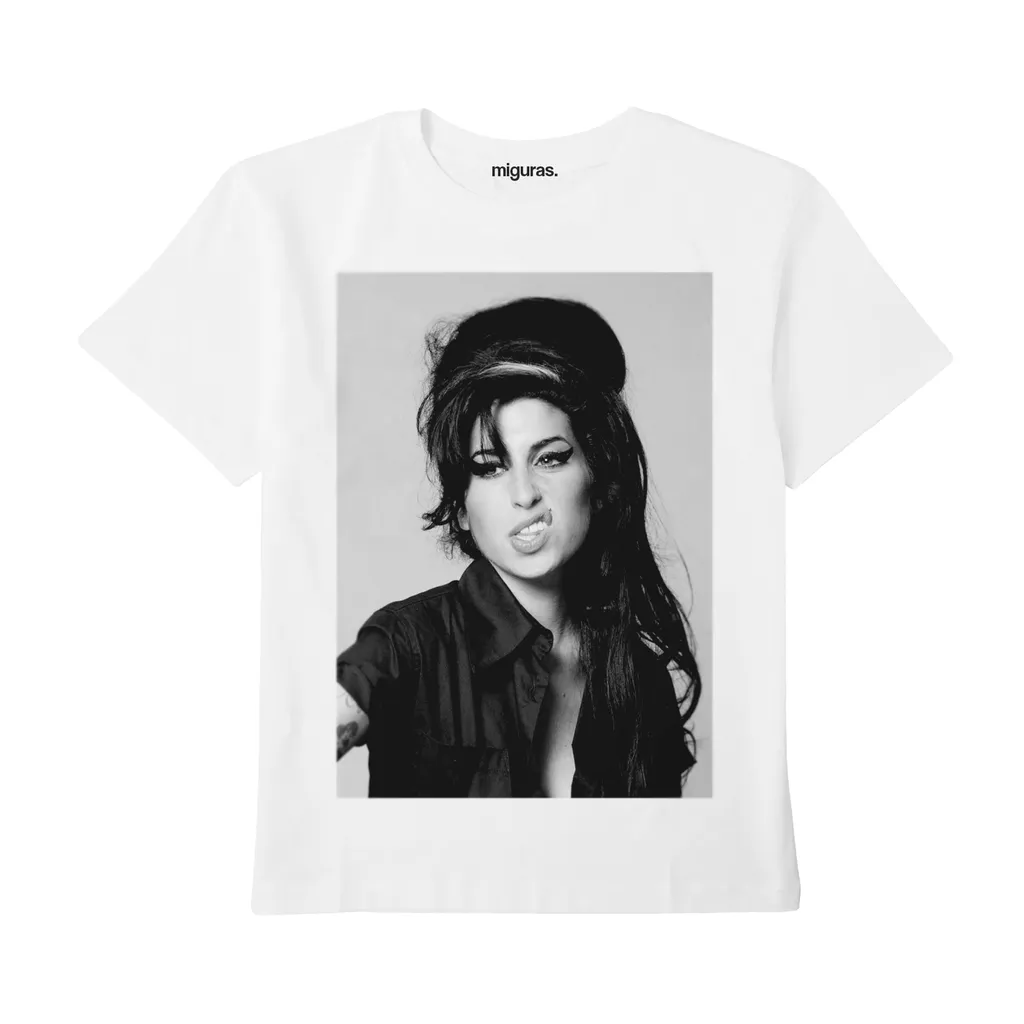 # Amy Winehouse n°2