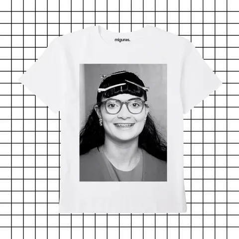 # BETTY LA FEA