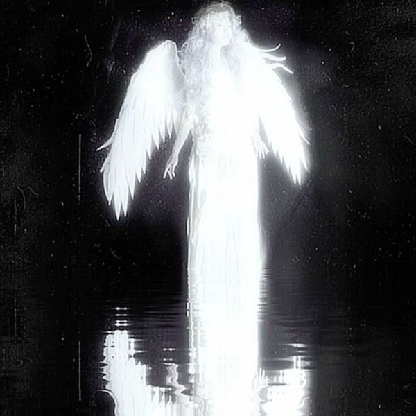 ♱𝔪𝔦𝔩𝔞♱
