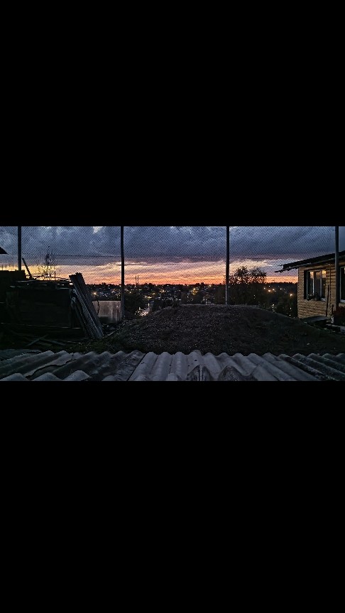 Красива. 🤩