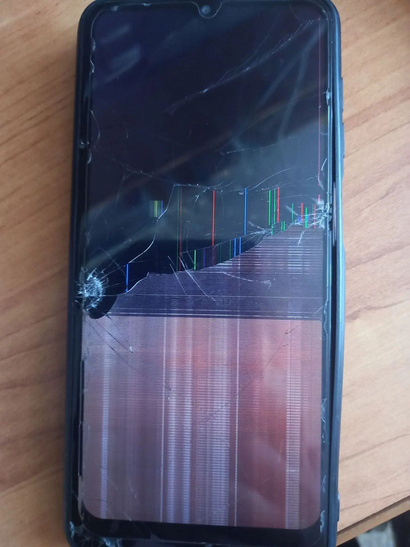 Я разбила телефон😭😥