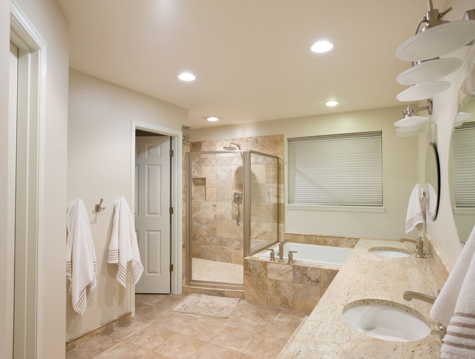 Where are vacation rental cleaning specialists located?