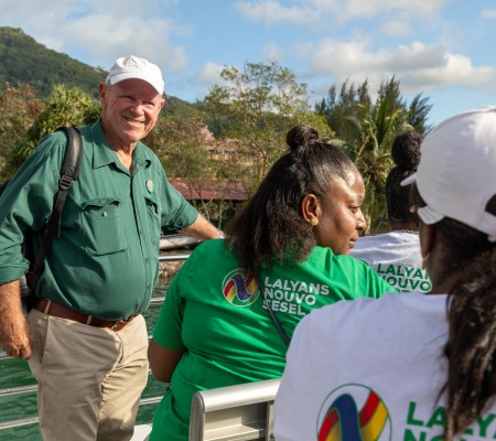 Lalyans Nouvo Sesel Connects with Seychellois in Two Weeks of Blitzes Across the Islands