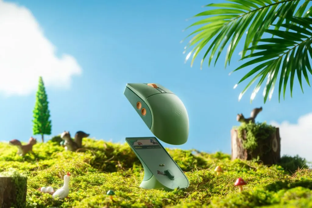 8BitDo Retro R8 wireless mouse and charging dock in mossy green Forest Wonder finish