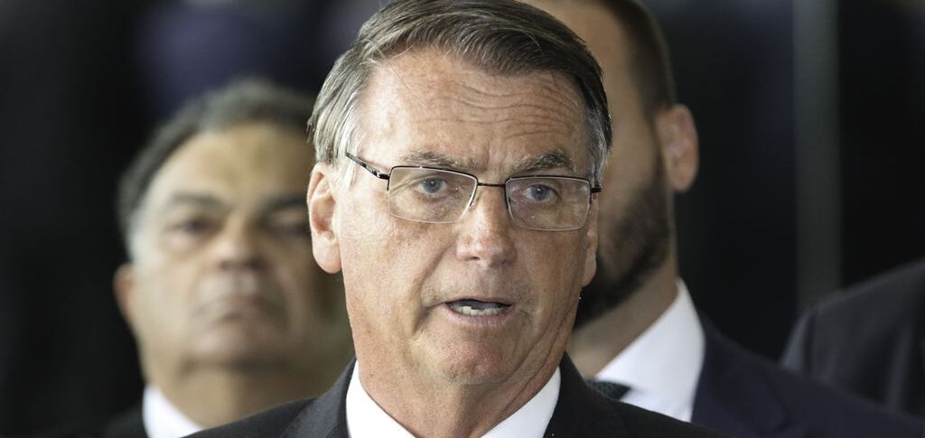 TCU aprova com ressalvas contas do governo Bolsonaro