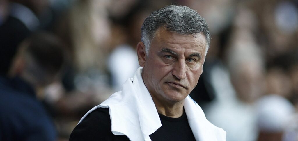 Técnico do PSG e seu filho detidos por suspeitas de discriminação na França