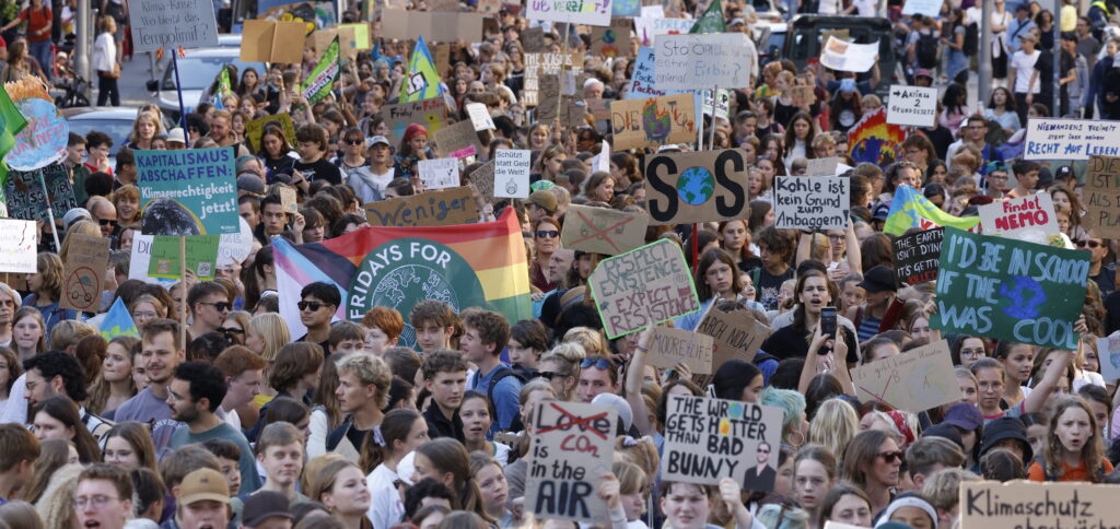 ativismo climático/protesto/crise climática
