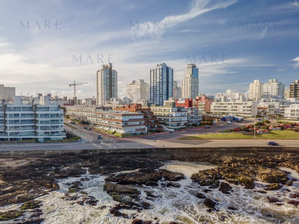 Spectacular Renovated Oceanfront Apartment - Peninsula, Punta del Este - Photo 23