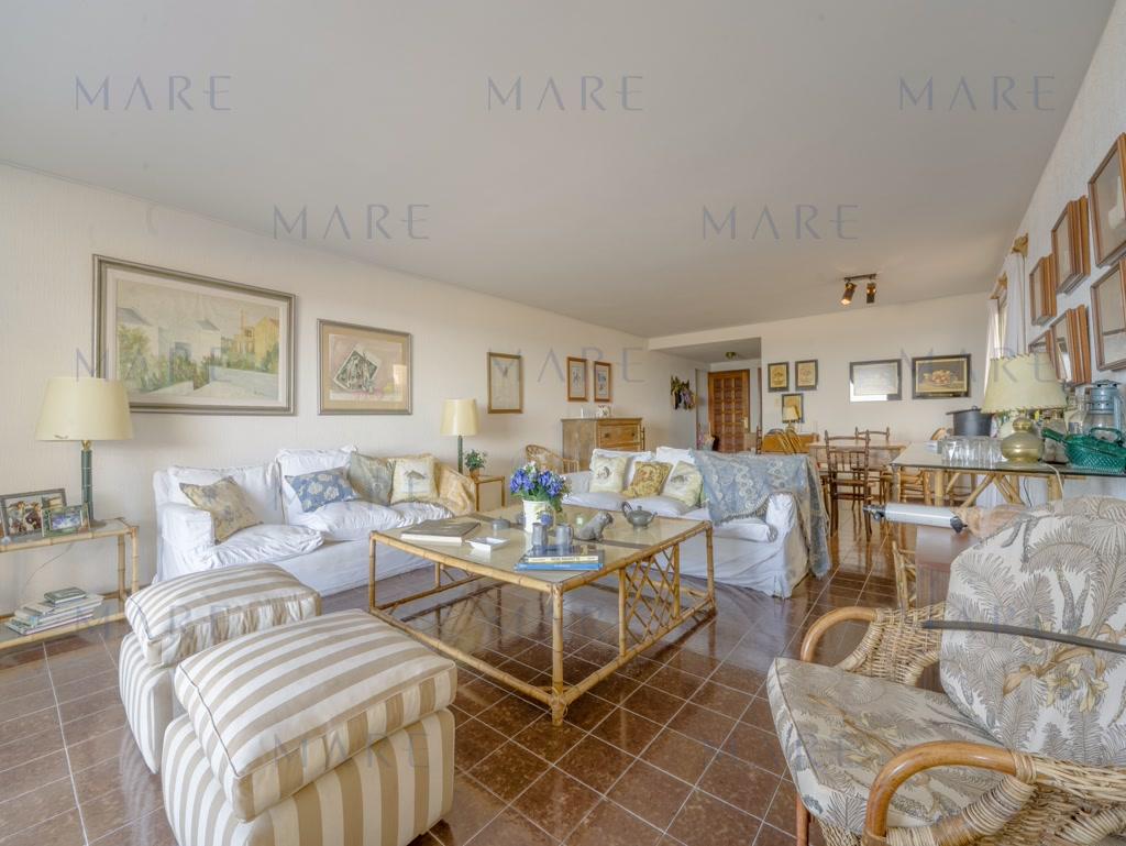 Spectacular Renovated Oceanfront Apartment - Peninsula, Punta del Este
