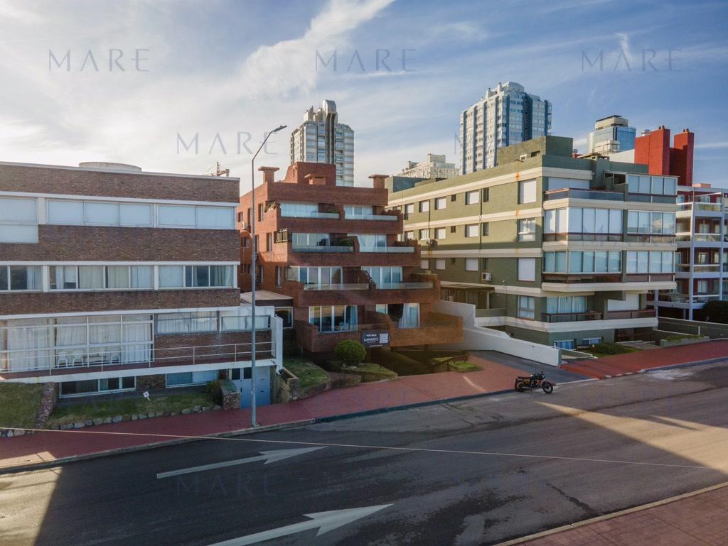 Spectacular Renovated Oceanfront Apartment - Peninsula, Punta del Este - Photo 20