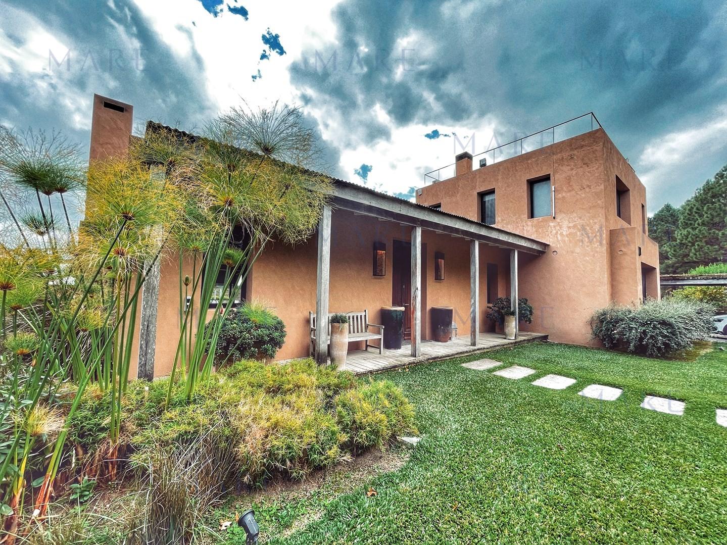 Spectacular 5.5 Hectare Farm with 80 Meter Swimming Pool - Punta Ballena - Photo 2