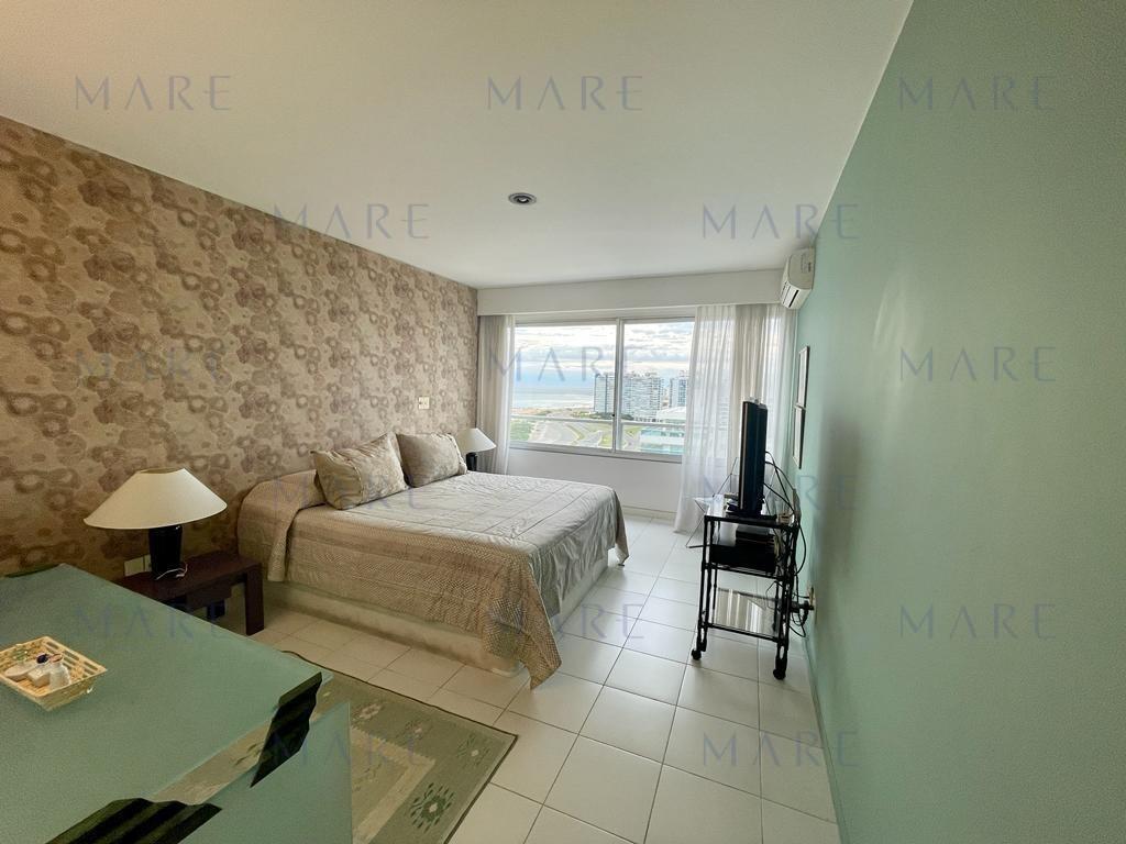 Spectacular Apartment in Torre Tiburón 2 - Playa Brava, Punta del Este - Photo 11