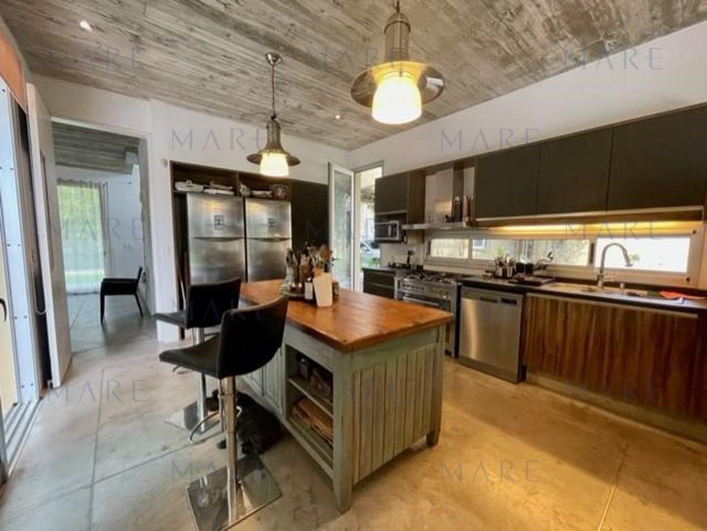 Spectacular Rationalist House with Heated Pool - Laguna Blanca, Punta del Este - Photo 51