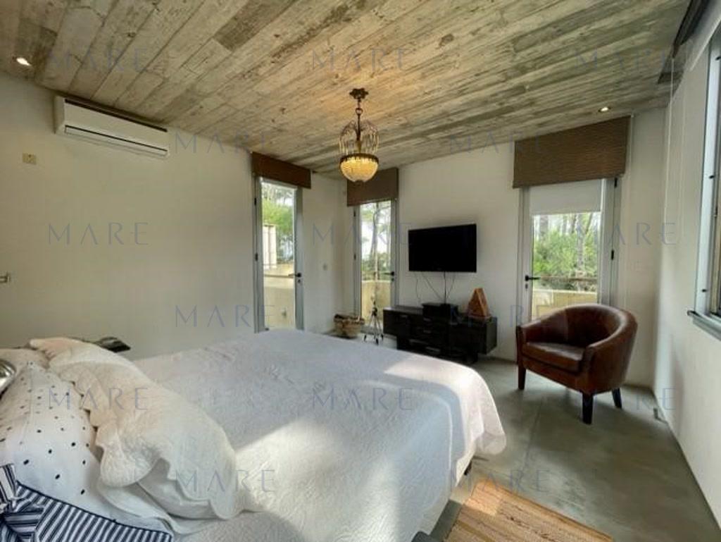 Spectacular Rationalist House with Heated Pool - Laguna Blanca, Punta del Este - Photo 39