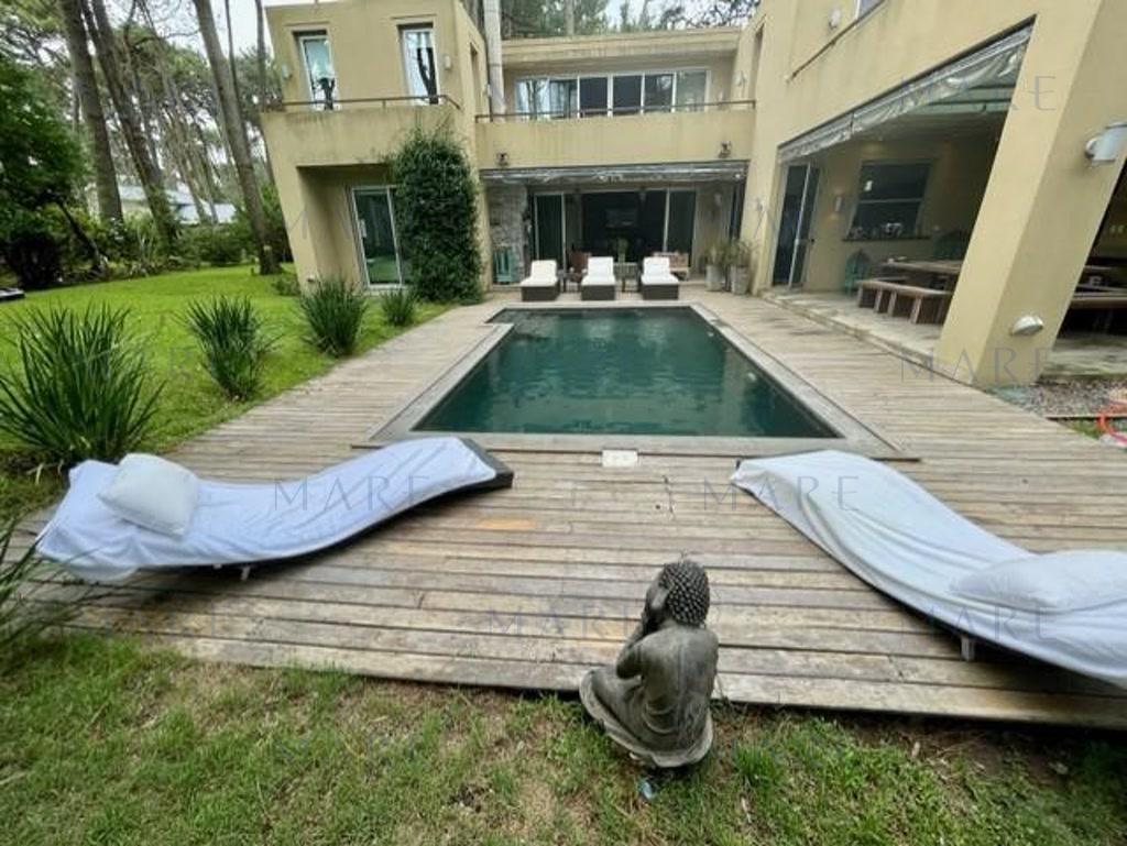 Spectacular Rationalist House with Heated Pool - Laguna Blanca, Punta del Este - Photo 16