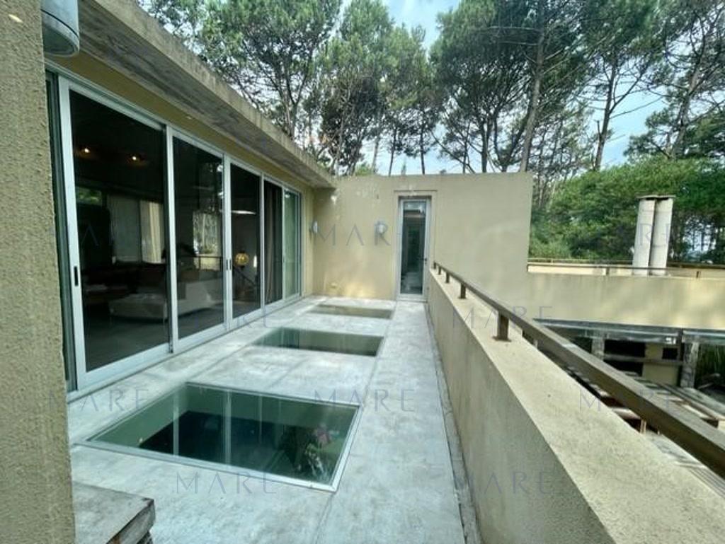 Spectacular Rationalist House with Heated Pool - Laguna Blanca, Punta del Este - Photo 42