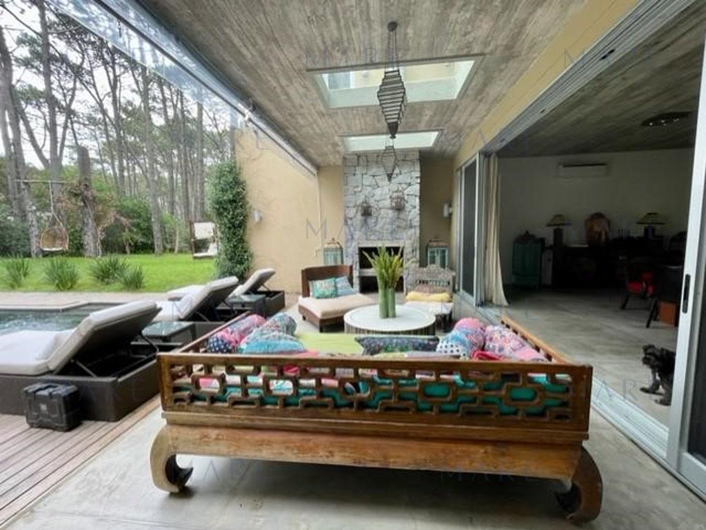 Spectacular Rationalist House with Heated Pool - Laguna Blanca, Punta del Este - Photo 21