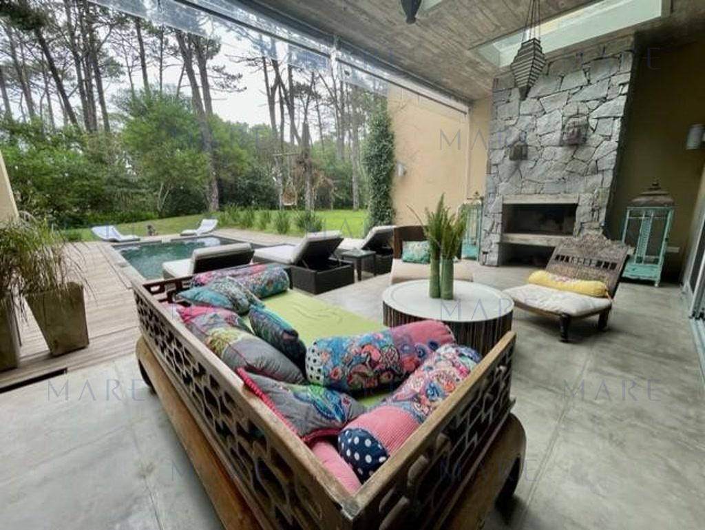 Spectacular Rationalist House with Heated Pool - Laguna Blanca, Punta del Este - Photo 22