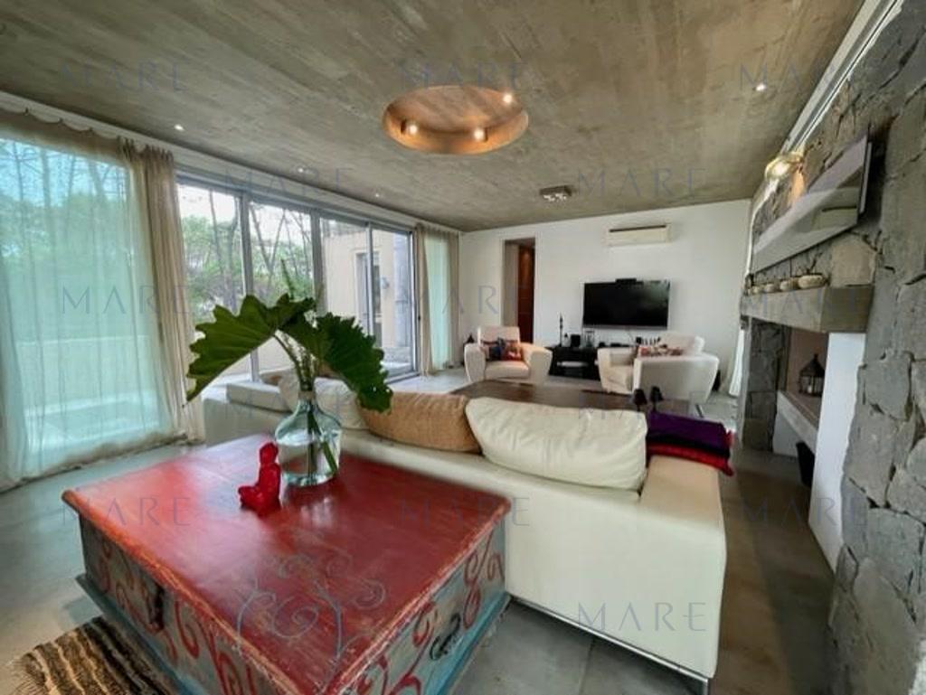 Spectacular Rationalist House with Heated Pool - Laguna Blanca, Punta del Este - Photo 52