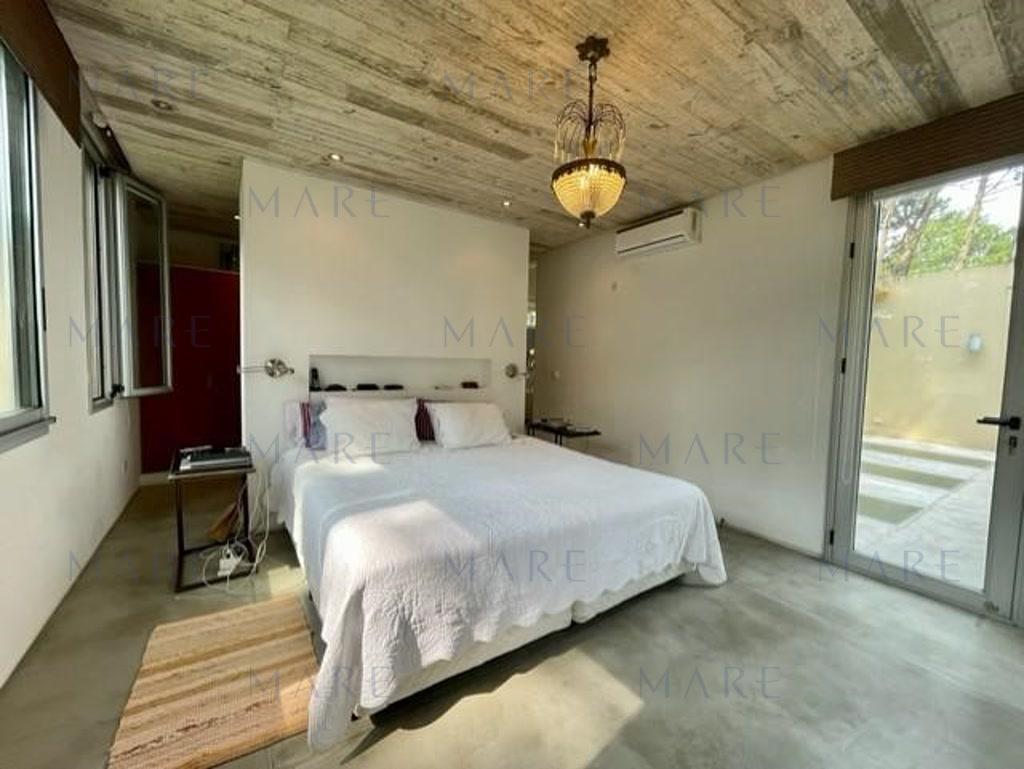 Spectacular Rationalist House with Heated Pool - Laguna Blanca, Punta del Este - Photo 38