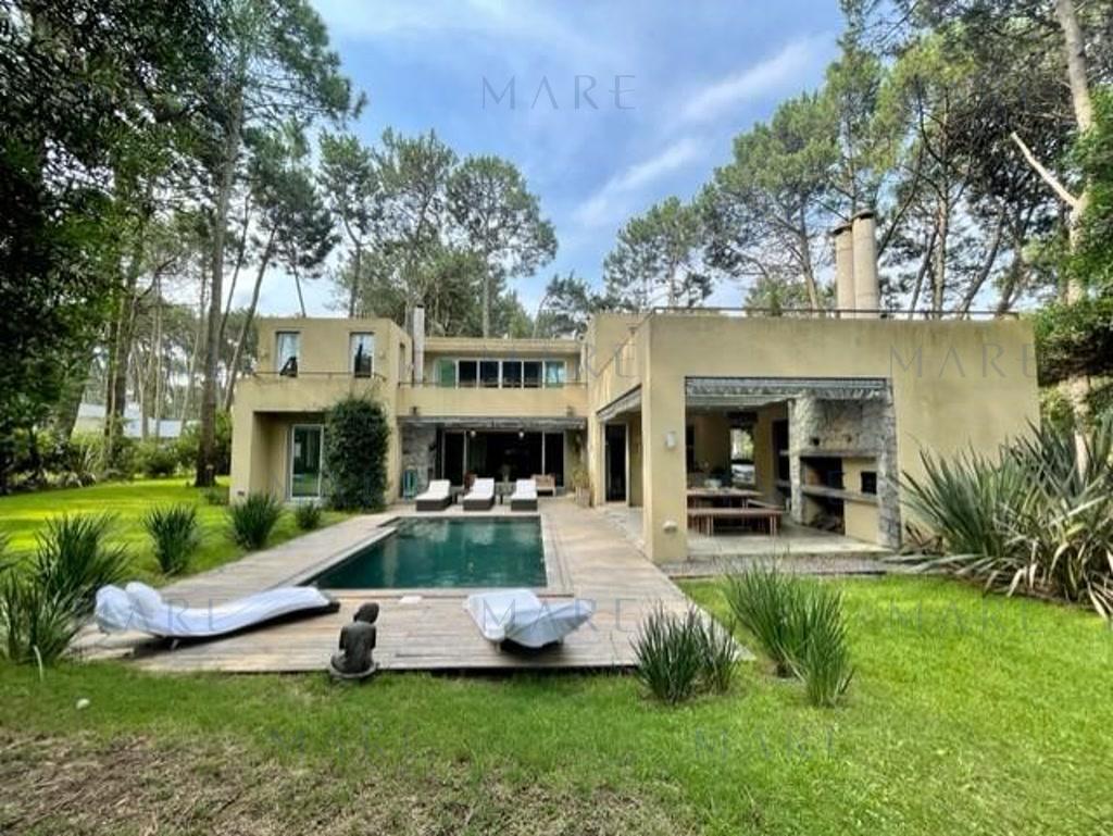 Spectacular Rationalist House with Heated Pool - Laguna Blanca, Punta del Este - Photo 3