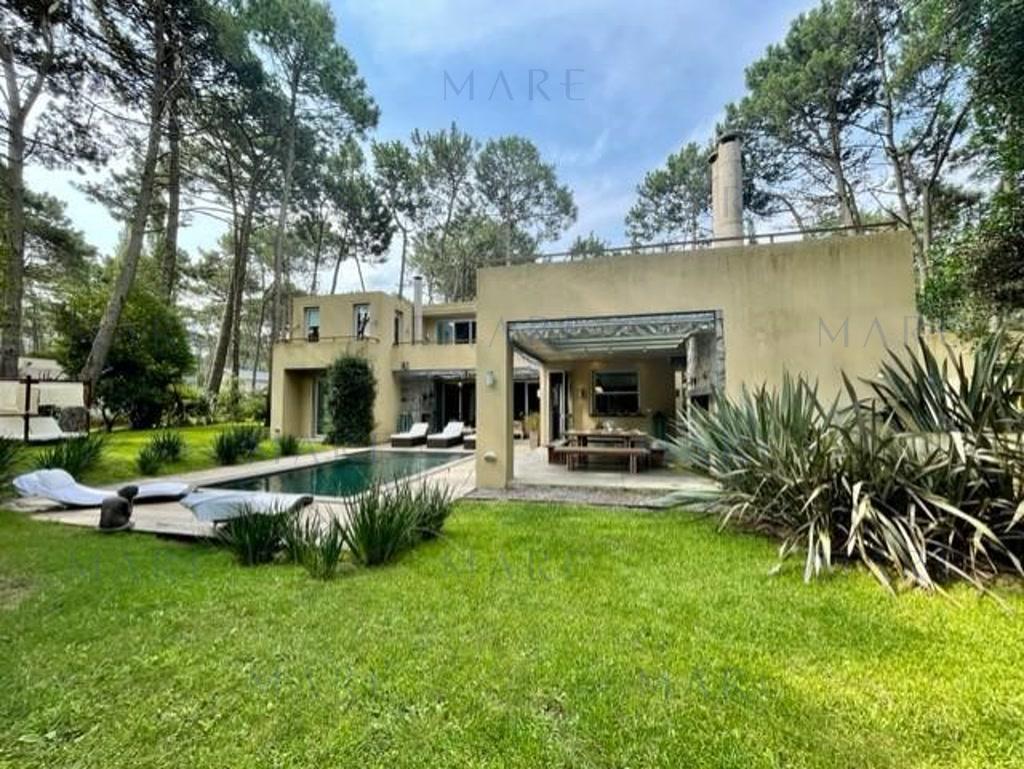 Spectacular Rationalist House with Heated Pool - Laguna Blanca, Punta del Este - Photo 5