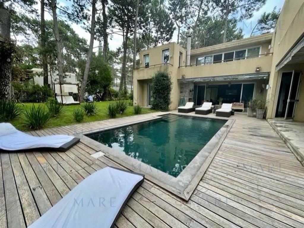 Spectacular Rationalist House with Heated Pool - Laguna Blanca, Punta del Este - Photo 4