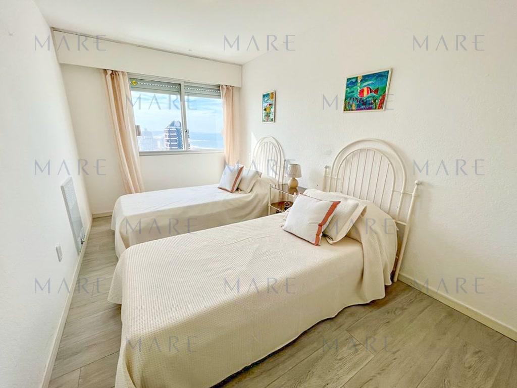 Privileged Apartment in Torre Verona - Peninsula, Punta del Este - Photo 18