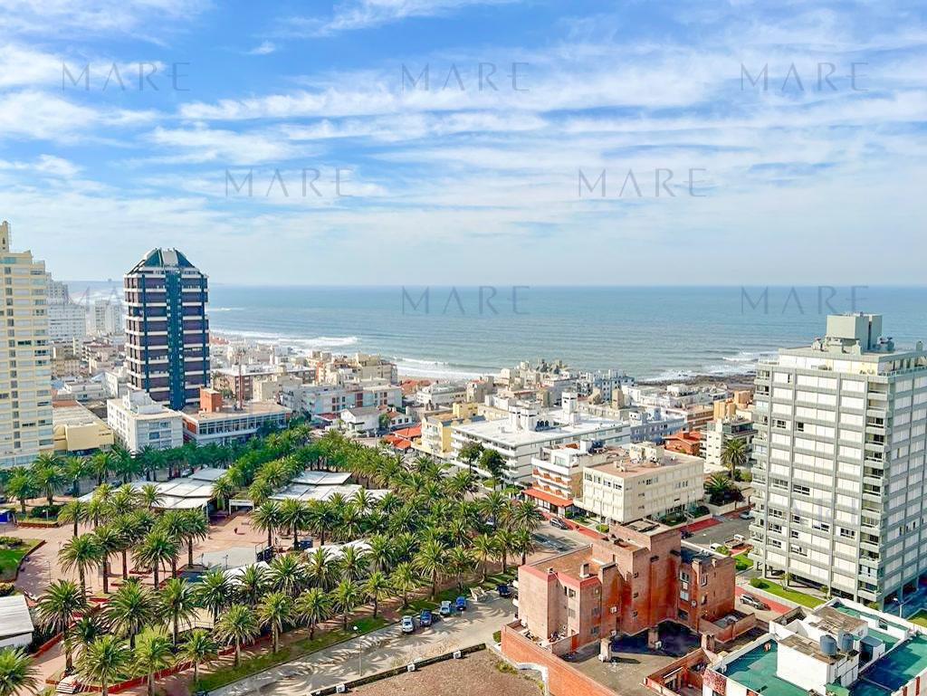 Privileged Apartment in Torre Verona - Peninsula, Punta del Este - Photo 32