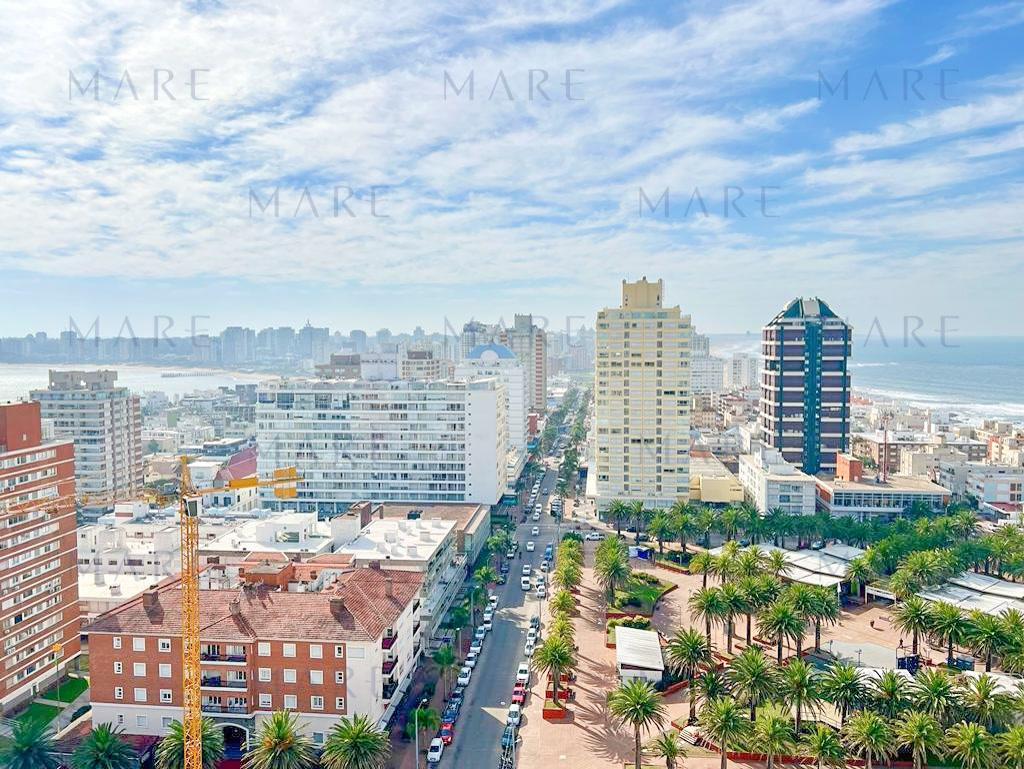 Privileged Apartment in Torre Verona - Peninsula, Punta del Este - Photo 33