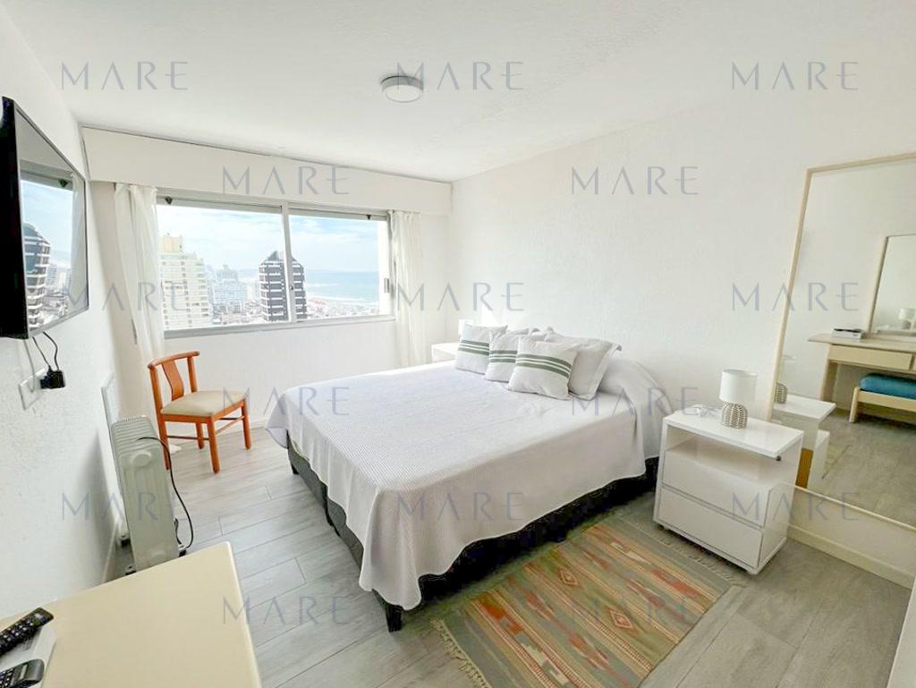 Privileged Apartment in Torre Verona - Peninsula, Punta del Este - Photo 20