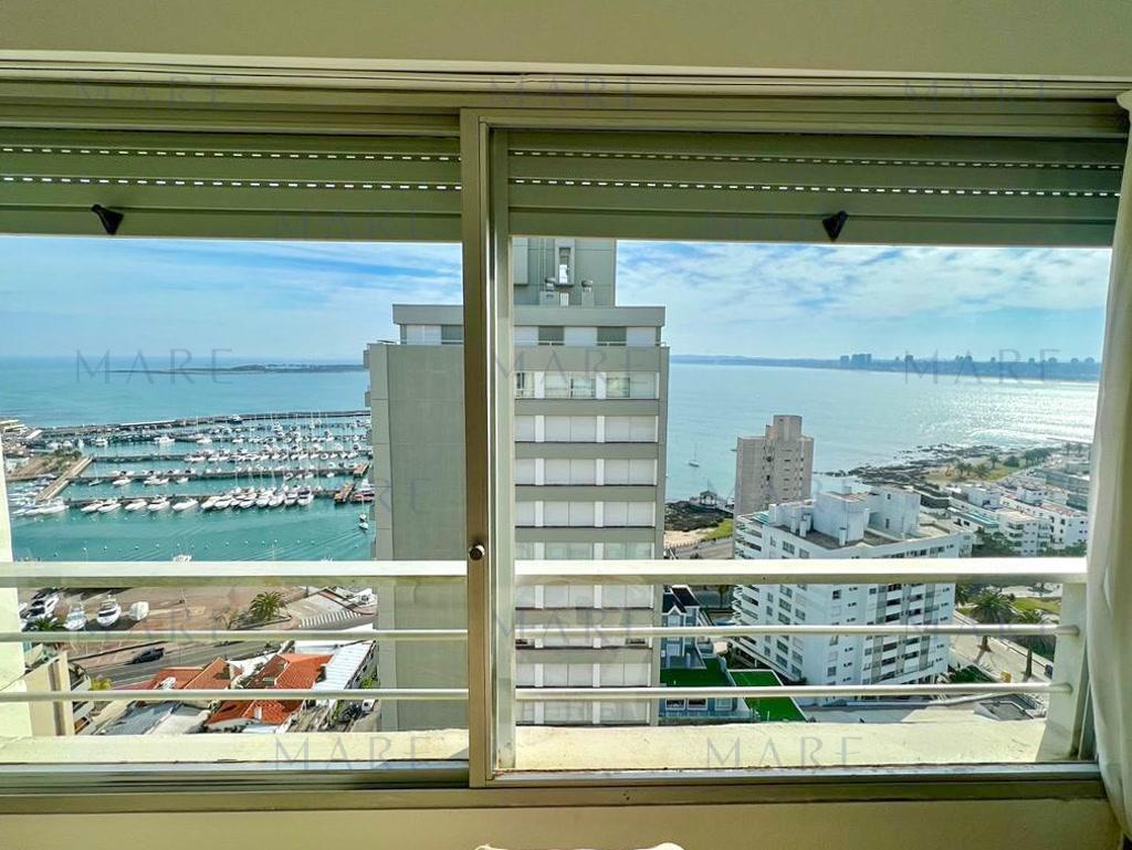 Privileged Apartment in Torre Verona - Peninsula, Punta del Este - Photo 5